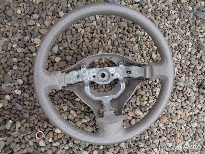 Руль Toyota Platz NCP12 1NZ-FE 2002/10