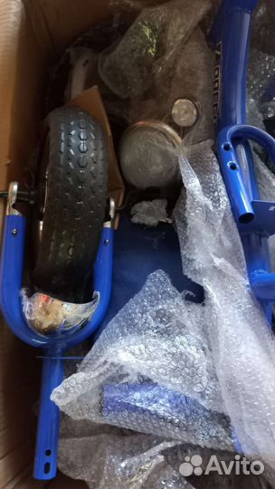 Детский велосипед с ручкой новый