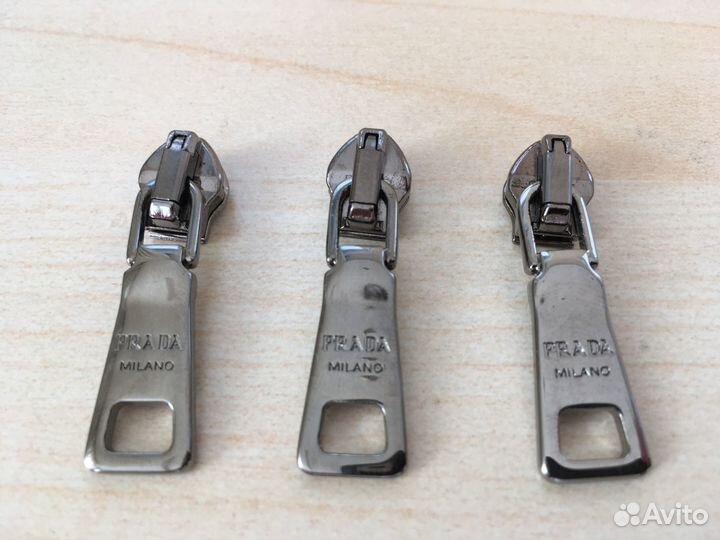 Замок бегунок слайдер Prada.Оригинал