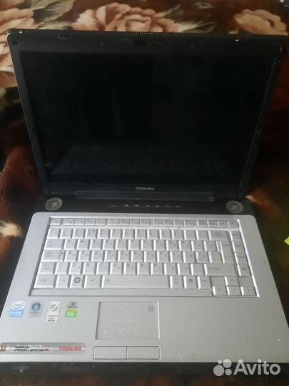 Ноутбук toshiba