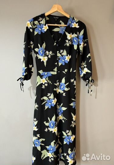 Платье в цветы миди ASOS