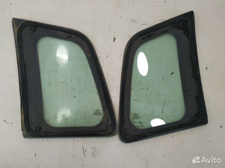 Ford Fusion форточка