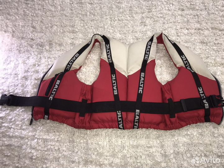 Спасательный жилет детский