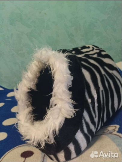 Лежанка для собак