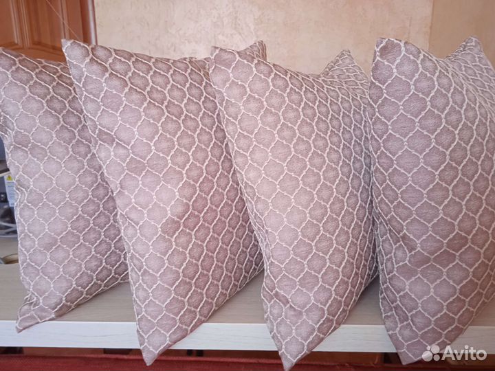 Подушка декоративная