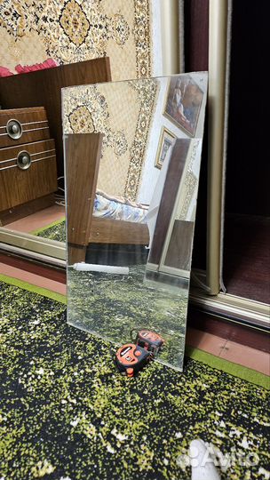 Зеркало настенное