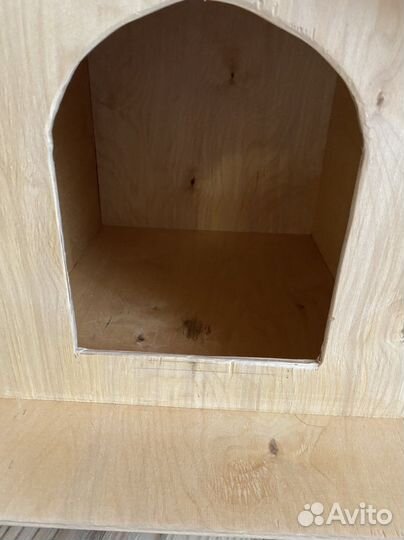 Домик для кошки, маленькой собачки, будка