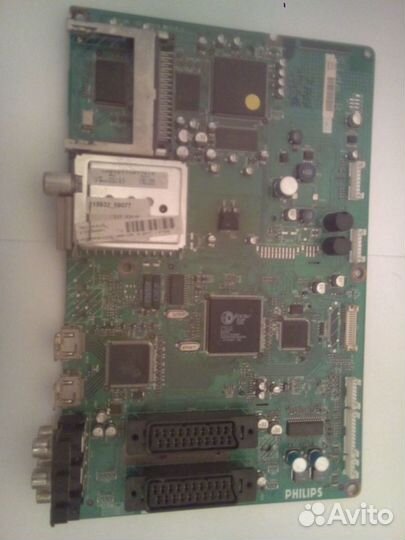 Материнская плата телевизора Филипс