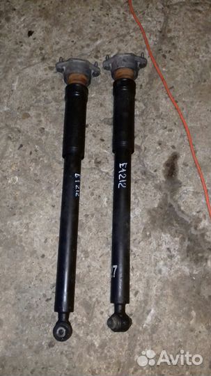 Амортизаторы задние Мерседес 212