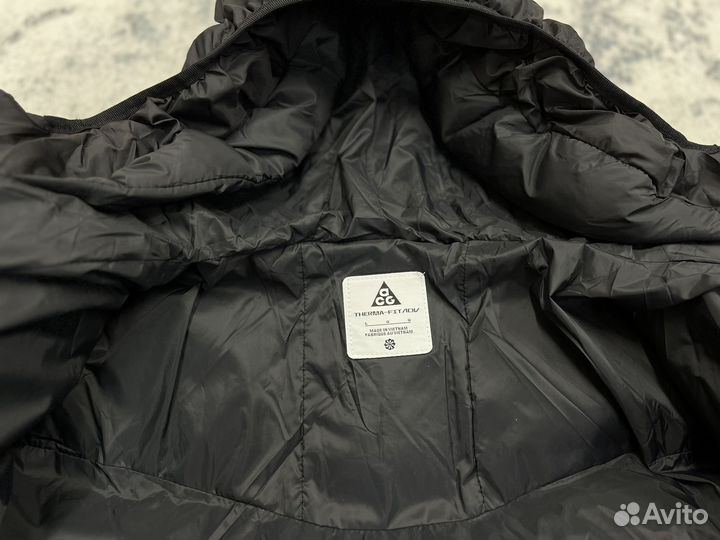 Пуховик Nike acg primaloft черный