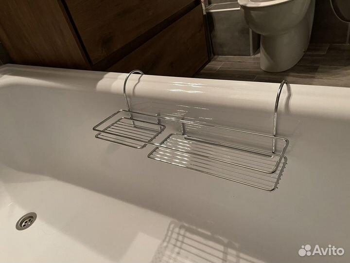 Полка для ванной