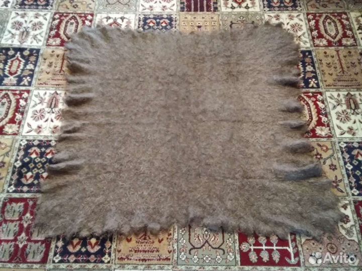 Шаль ручной работы