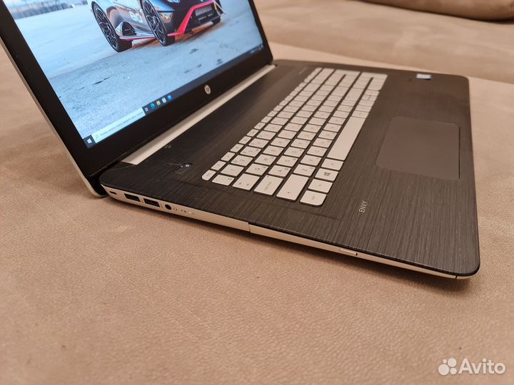 Большой ноутбук 17