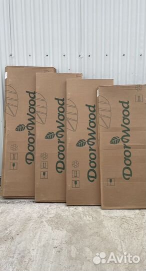 Дверь стеклянная для бани и сауны