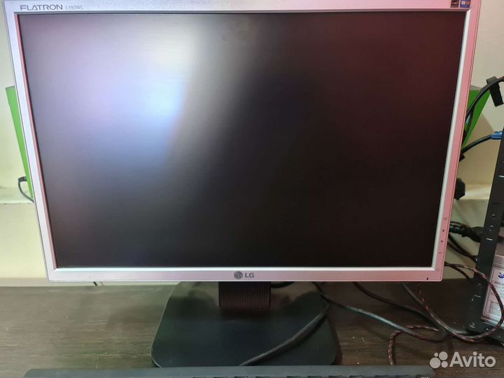 Монитор LG 19 под ремонт