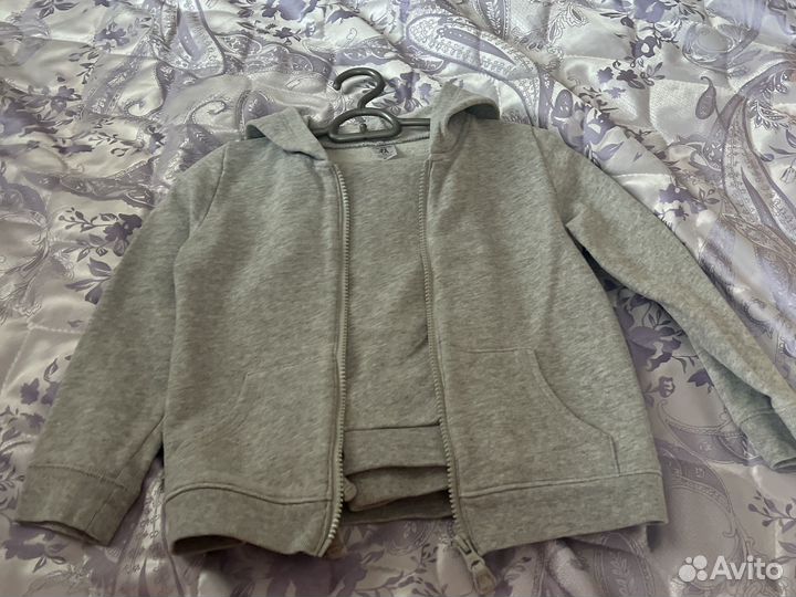 Спортивный костюм