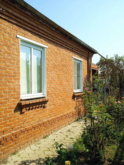 Дом 52,9 м² на участке 6 сот.