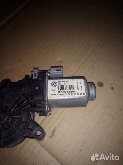 Моторчик стеклоподъемника volkswagen polo 5