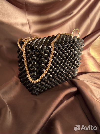 Сумка из бусин ручной работы. Размеры 160/130мм