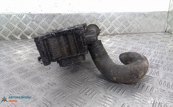 Корпус масляного фильтра дизельный Opel Combo