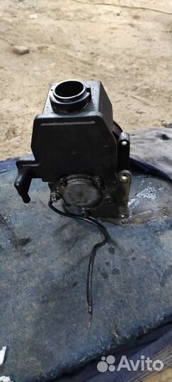 Оригинальный насос гур М111 W210