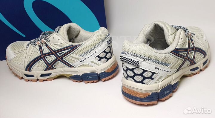 Asics Gel Kahana 8 белые