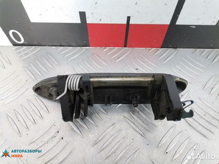 Ручка наружная задняя правая Renault Clio 2 2001