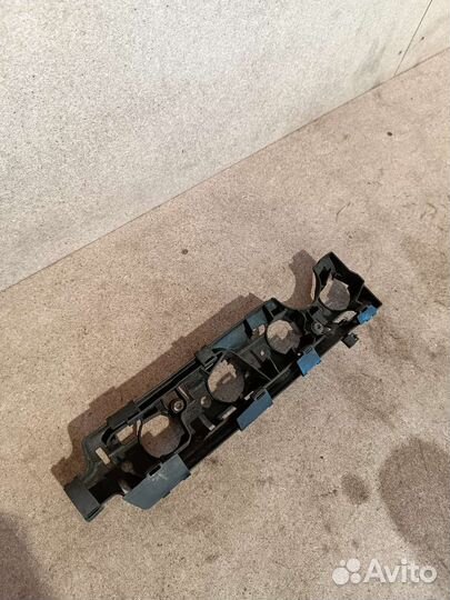 Канал для кабеля катушки Skoda Octavia tour