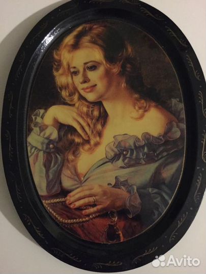 Картина девушка печать на дереве под лаком