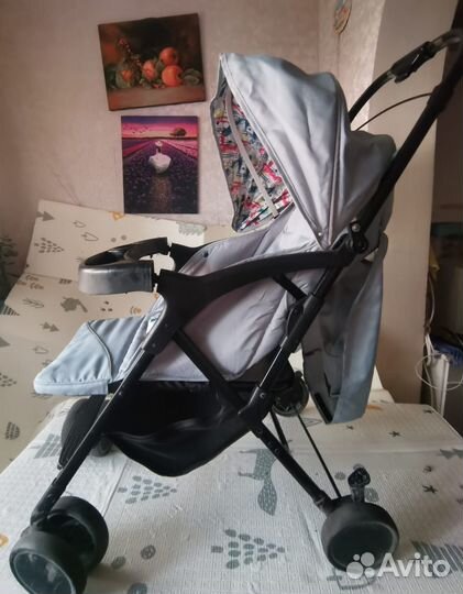 Прогулочная коляска