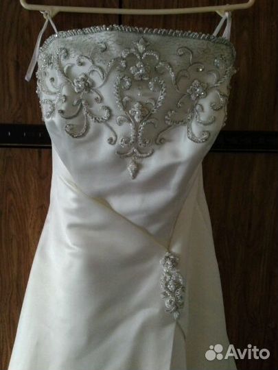 Платье свадебное