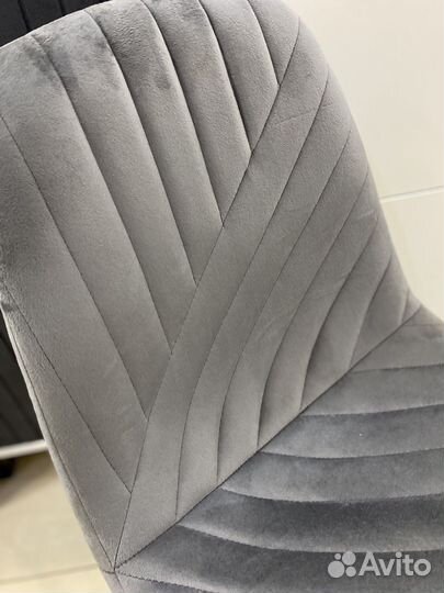 Стул обеденный