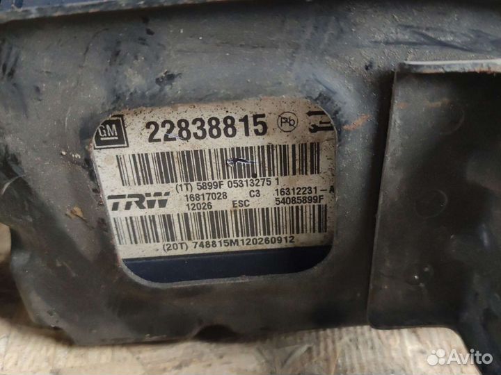 Блок абс на Опель Инсигния