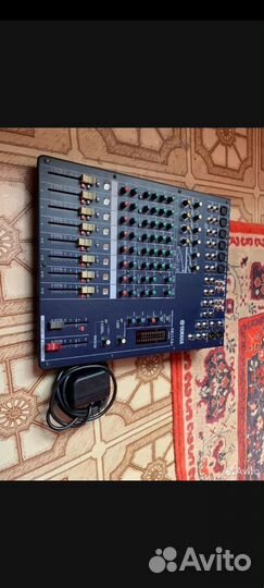 Микшерный пульт
