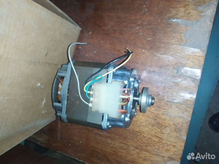 Электродвигатель