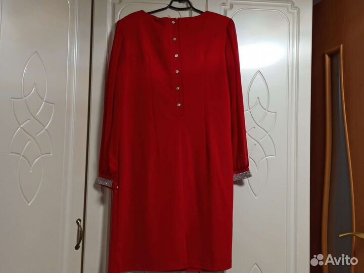 Платье новое 56 размер