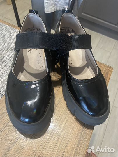 Туфли доя девочки