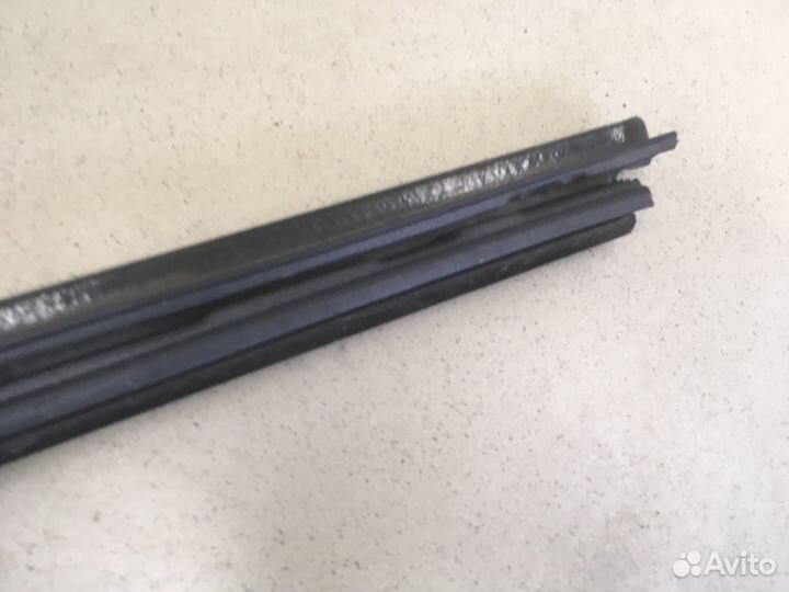 Накладка стекла заднего правого Vectra B 1995-1999