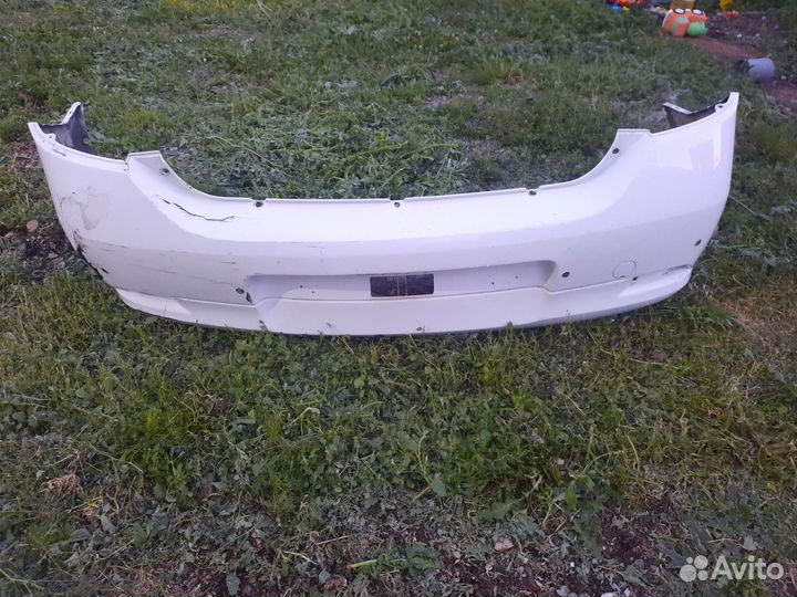 Бампер на renault logan 2018