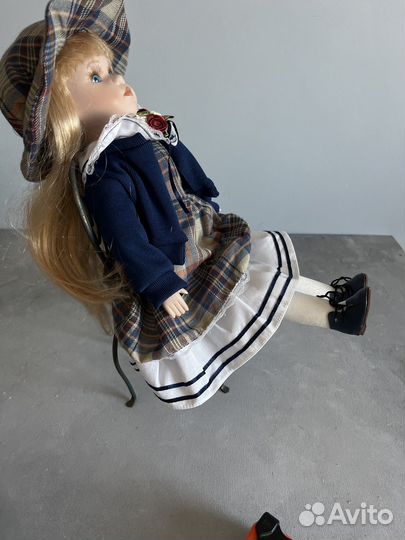 Куклы фарфоровые коллекционные