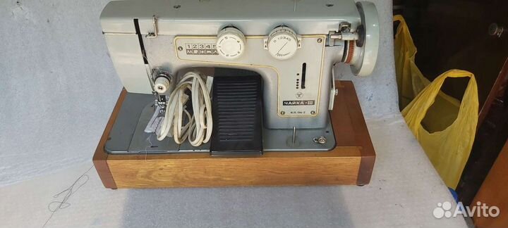 Швейные машины Чайка 3 класс 116 2 электрическая