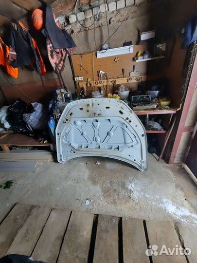 Капот LADA vesta