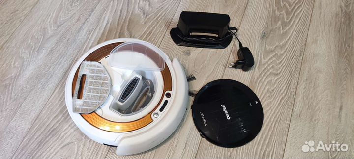 Робот пылесос