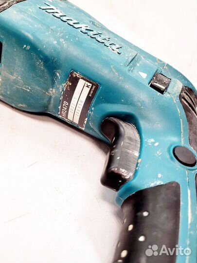 Перфоратор Makita HR 2470