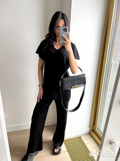 Трикотажный костюм