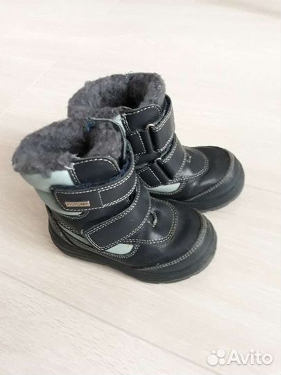 Зимние ботинки