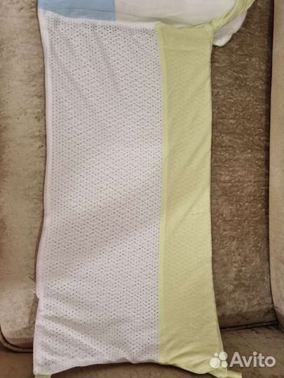 Бортик в кроватку детскую