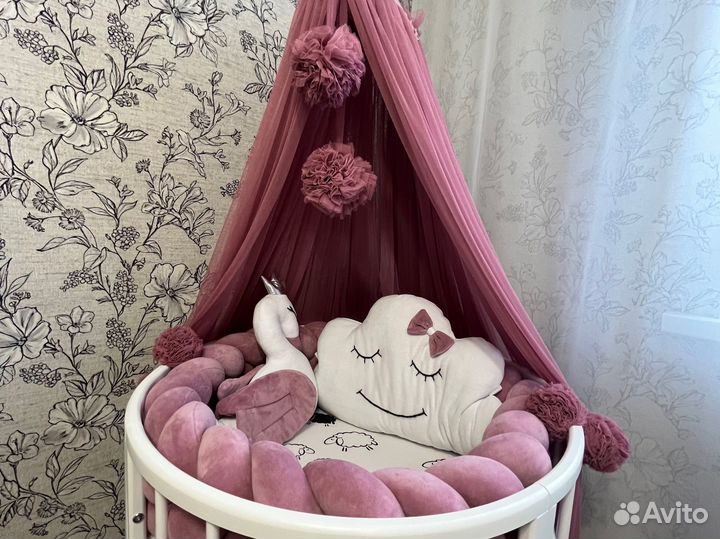 Бортики и балдахин в кроватку
