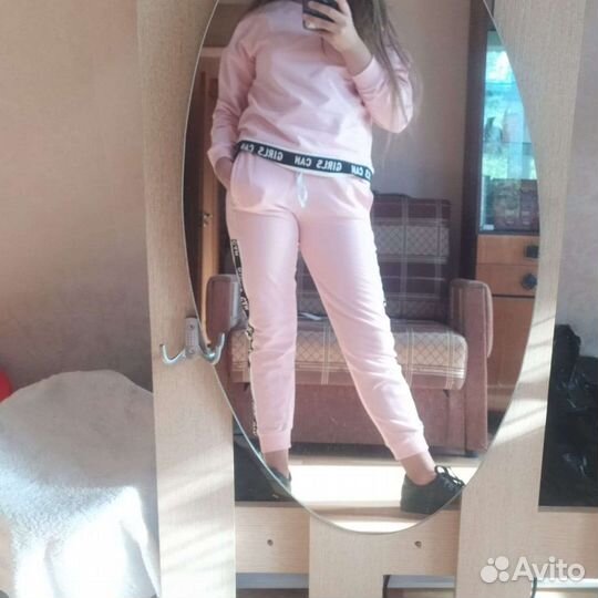 Спортивный костюм, в хорошем состоянии