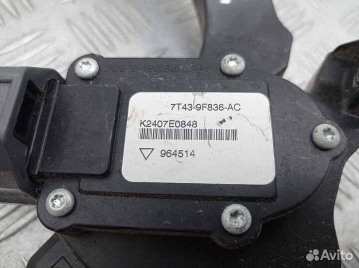 Педаль газа Mazda CX-9 1 TB 7T439F836AC